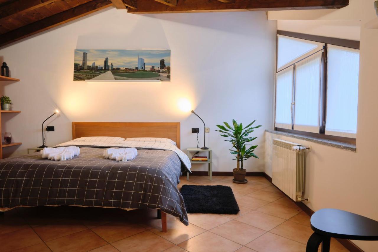 Apartamento 10' From Malpensa Casa Moderna, Netflix & Wi-Fi Casorate Sempione Exterior foto